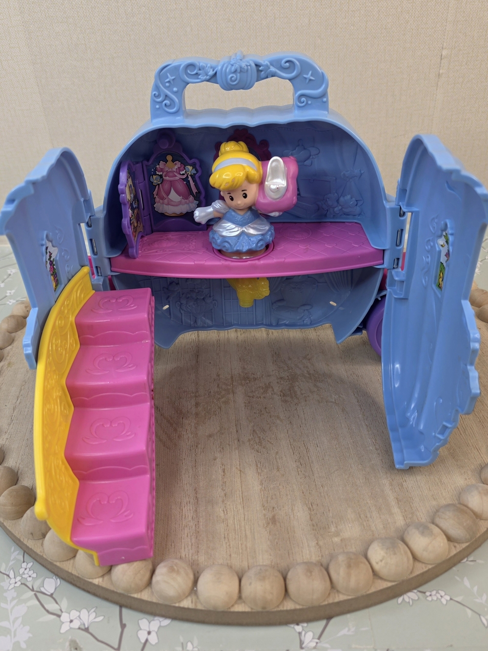Fisher-Price Little People Cinderella Carriage